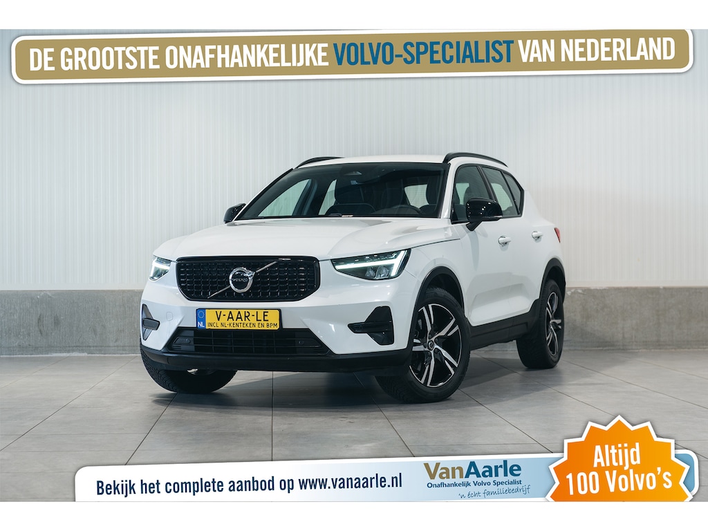 Volvo XC40 Aut. B3 Plus Dark Stoelverwarming Parkeercamera HarmanKardon 163pk