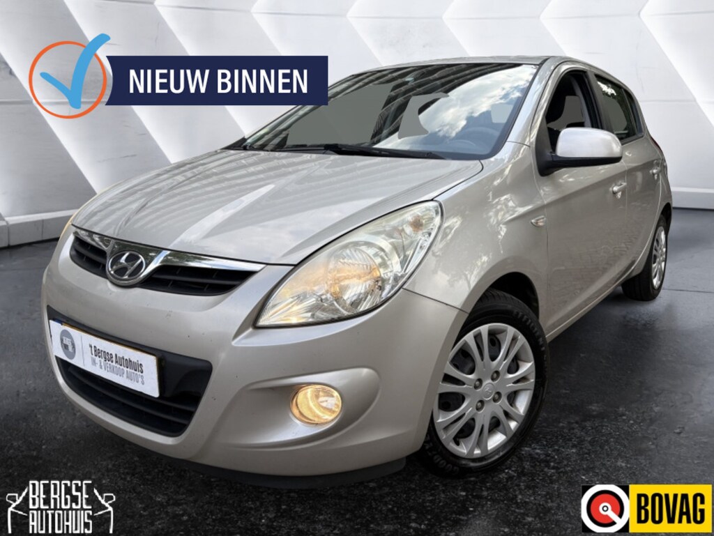 Hyundai i20 1.2i Dynamic Elek.Ramen Airco Nap