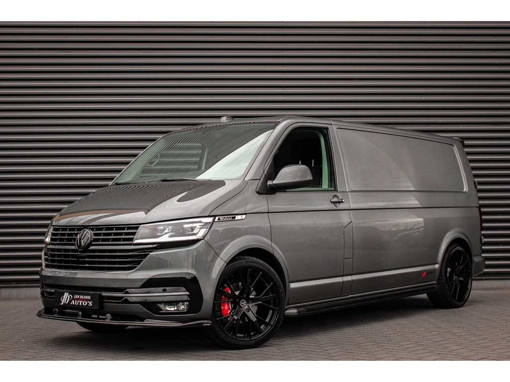 Volkswagen Transporter 2.0 TDI L2H1 150PK JB- EDITION DSG / PDC / VERLAGINGSVEREN / LEDEREN BEKLEDING / FULL / APPLE CARPLAY /NAVI