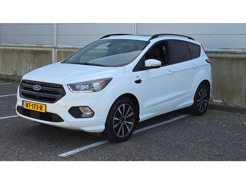 Ford Kuga 1.5 EcoBoost ST Line apple carplay leder /stof bekl