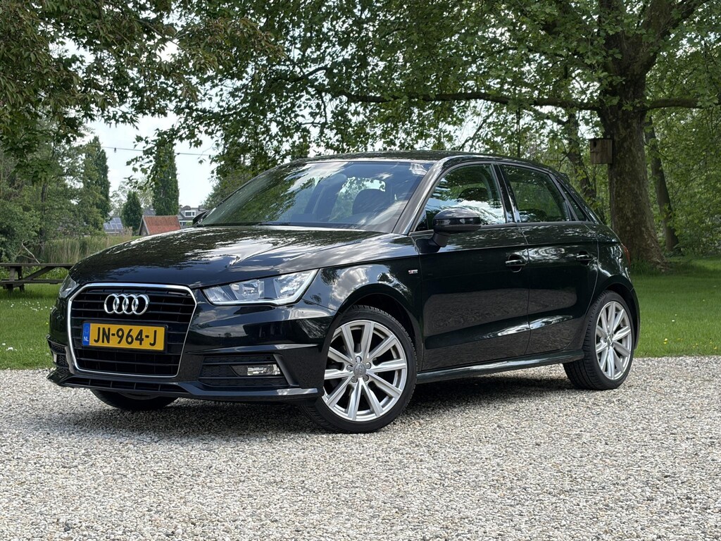 Audi A1 Sportback 1.0 TFSI S-Line, NL-Auto *Lease vanaf €180 p/m*