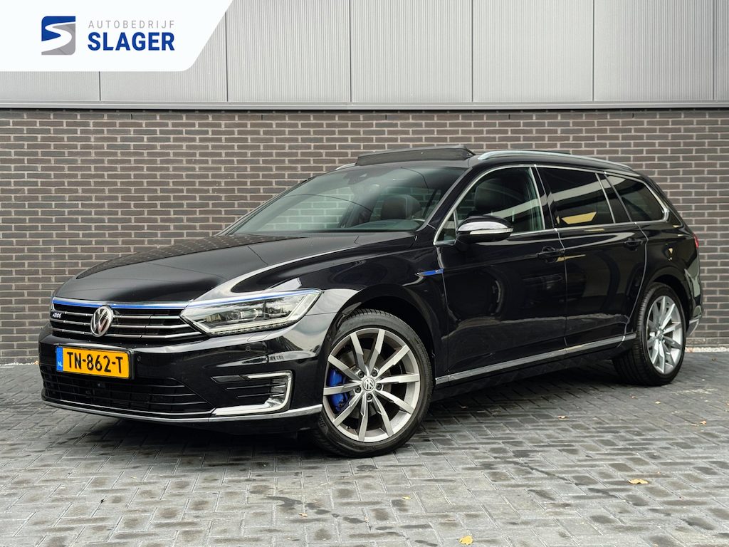 Volkswagen Passat Variant 1.4 TSI GTE Highline | Pano | Trekhaak | Ergo