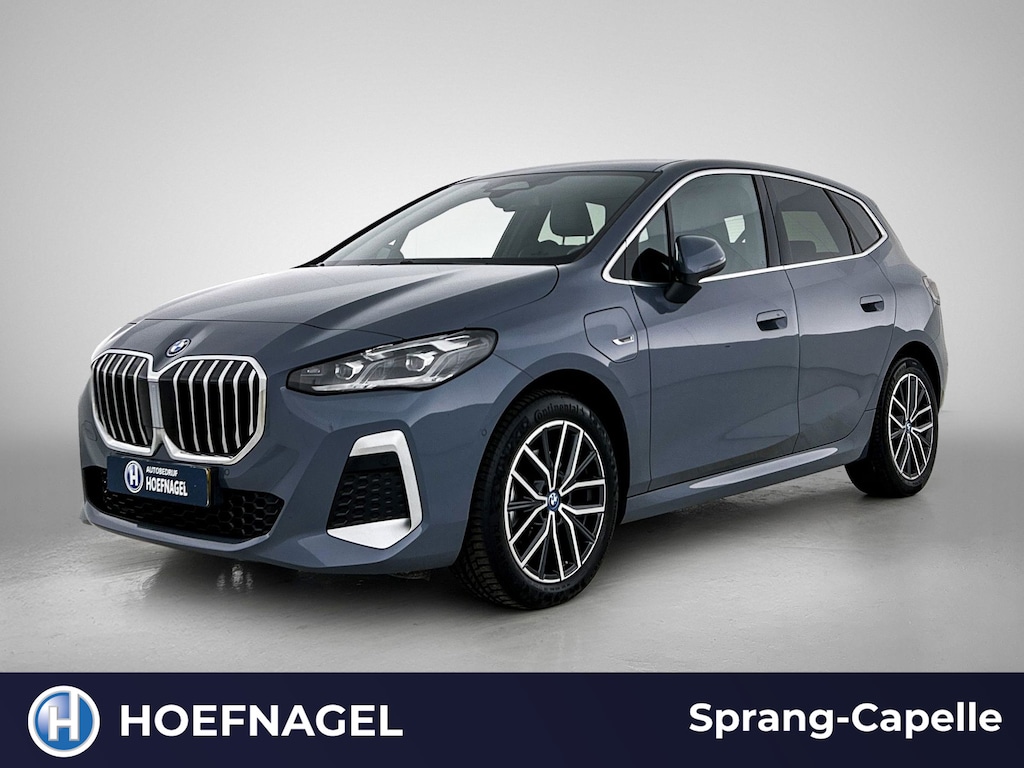 BMW 2-Serie Active Tourer 225e xDrive M MSport | Camera | Cruise Control | Harman/Kardon | Navigatie | CarPlay | Memory Stoelen