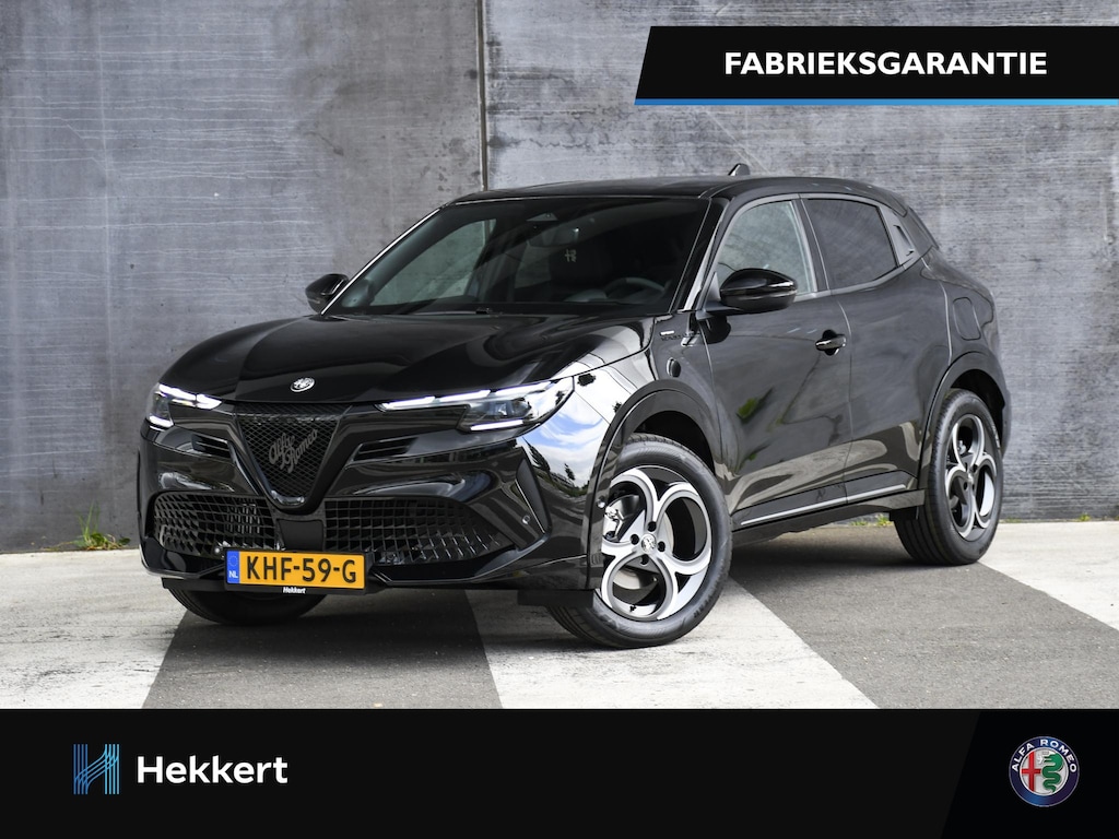 Alfa Romeo Junior Sport Speciale 1.2 Turbo Hybrid 145pk Automaat TECHNO-PACK | 18''LM | DODE HOEK | STOELVERW. | PDC + CAM.