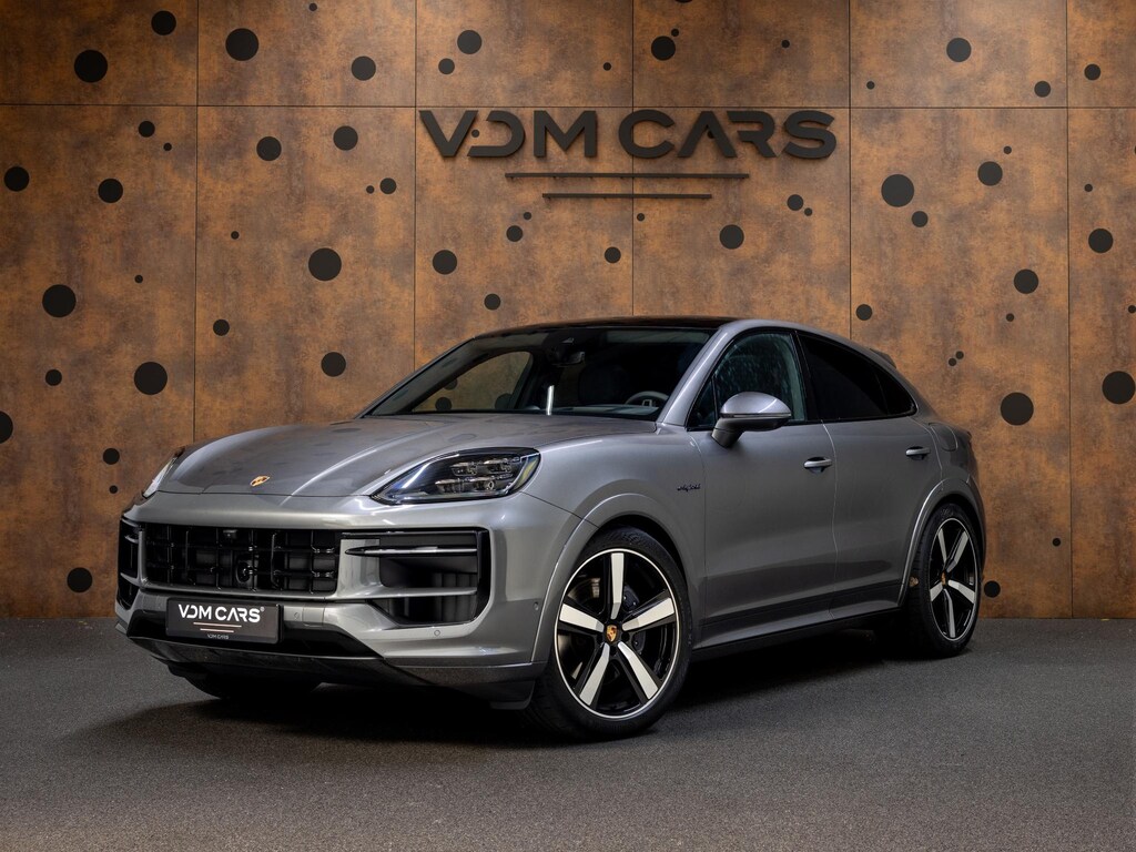Porsche Cayenne Coupé 3.0 E-Hybrid | SportDesign | Achterasbesturing | Head-Up Display | InnoDrive |
