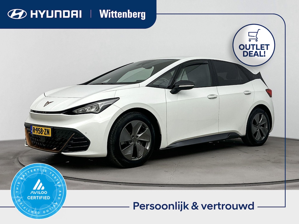 CUPRA Born Essential 62 kWh | ACTIE! | SoH 95,8% | All Season | Sportstoelen | Apple Carplay | Android Auto | Parkeersensoren |
