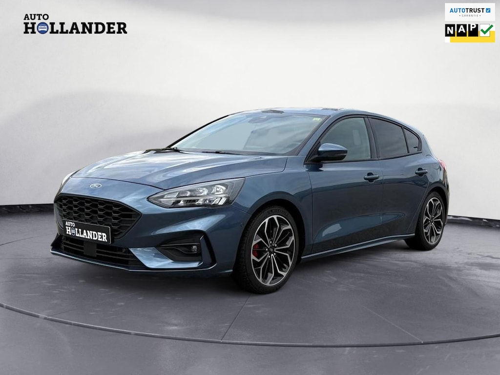 Ford Focus 1.0 155PK Hybrid | ST- Line X | CarPlay | Camera | 18”