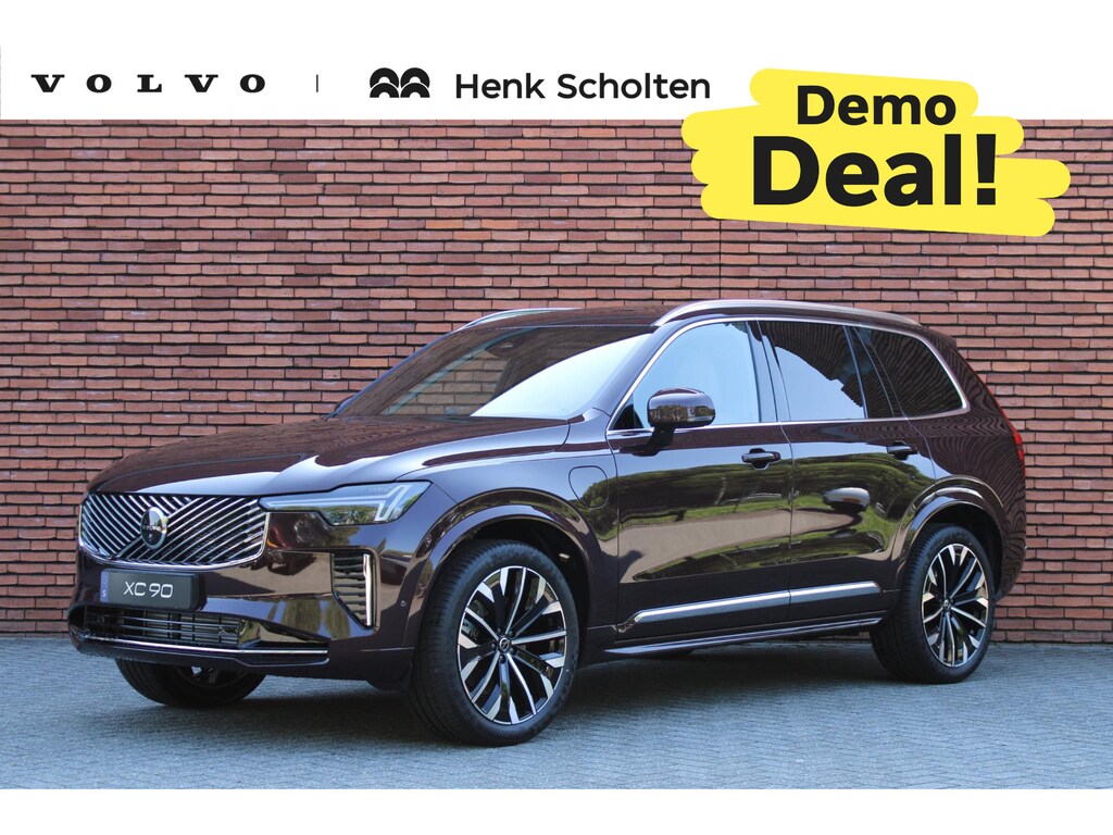 Volvo XC90 T8 Plug-in hybrid AWD Ultra Bright | Demo Deal | Luchtvering | Geventileerd leer met stoelkoeling | voorstoel(en) met massagefunctie | Google Navigatie | Head Up Display | Bowers & Wilkins audiosysteem | Standkachel | Stoelverwarming | 360° Parkeercamera | Extra getint glas