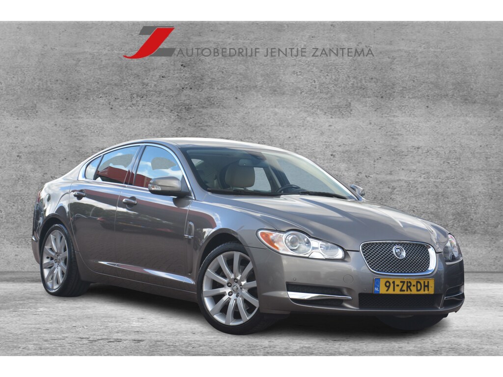 Jaguar XF 4.2 V8 Premium Luxury | Navigatie | Camera | Keyless | Xenon | Cruise-control | Clima | Leer | Memory seats | NL auto!! | Keurige XF en keurig onderhouden!! Origineel Nederlandse auto