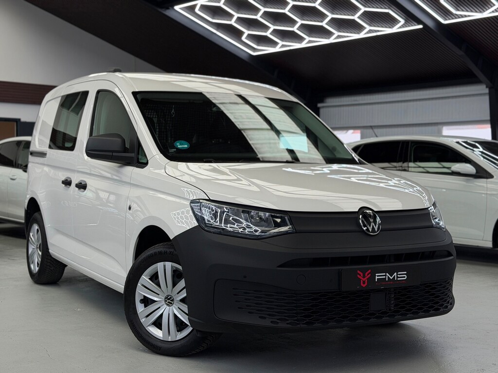 Volkswagen Caddy Cargo 1.5 TSI Camera CarPlay