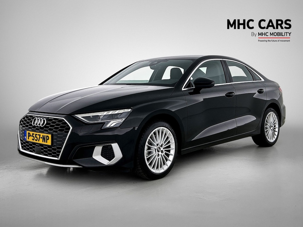 Audi A3 Limousine 35 TFSI Advanced edition | Elektrische stoelen | Camera | 12 maanden BOVAG |
