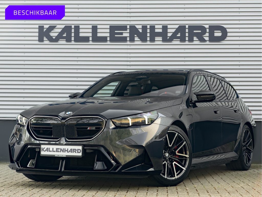 BMW M5 5-serie Touring - Pano - Bowers & Wilkins - Trekhaak - M-Driver's Pack