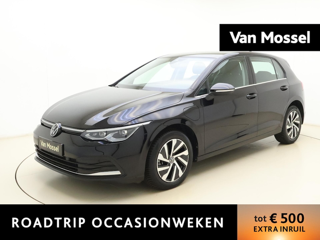 Volkswagen Golf 1.4 eHybrid Style | Apple Carplay / Android Auto | Ergo Comfort Stoelen | Lichtmetalen Velgen | Sfeerverlichting |