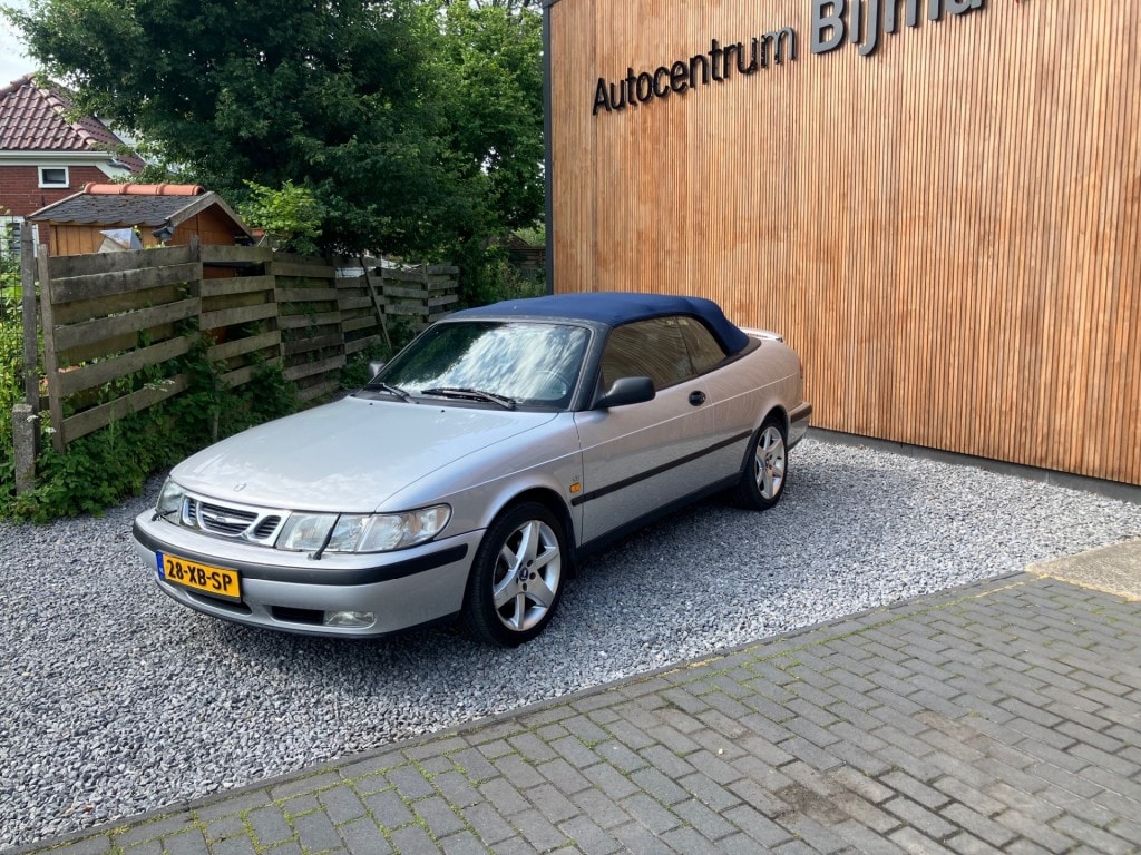 Saab 9-3 2.0 SE