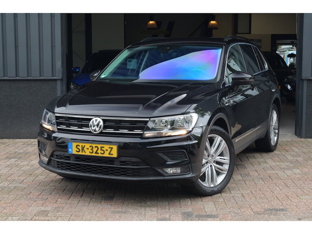 Volkswagen Tiguan 1.4 TSI Comfortline NL-Auto|CarPlay|19 inch