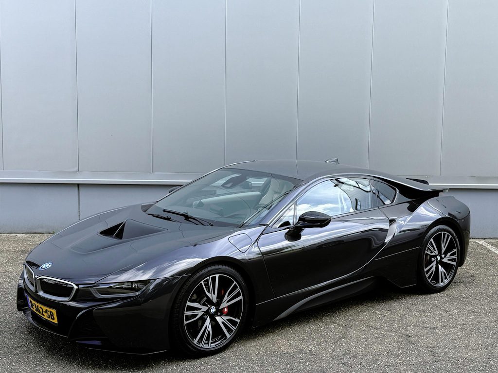 BMW i8 1.5 First Edition Plug In Hybrid Automaat 20 Inch Harman Kardon 360 Camera Leder Navi