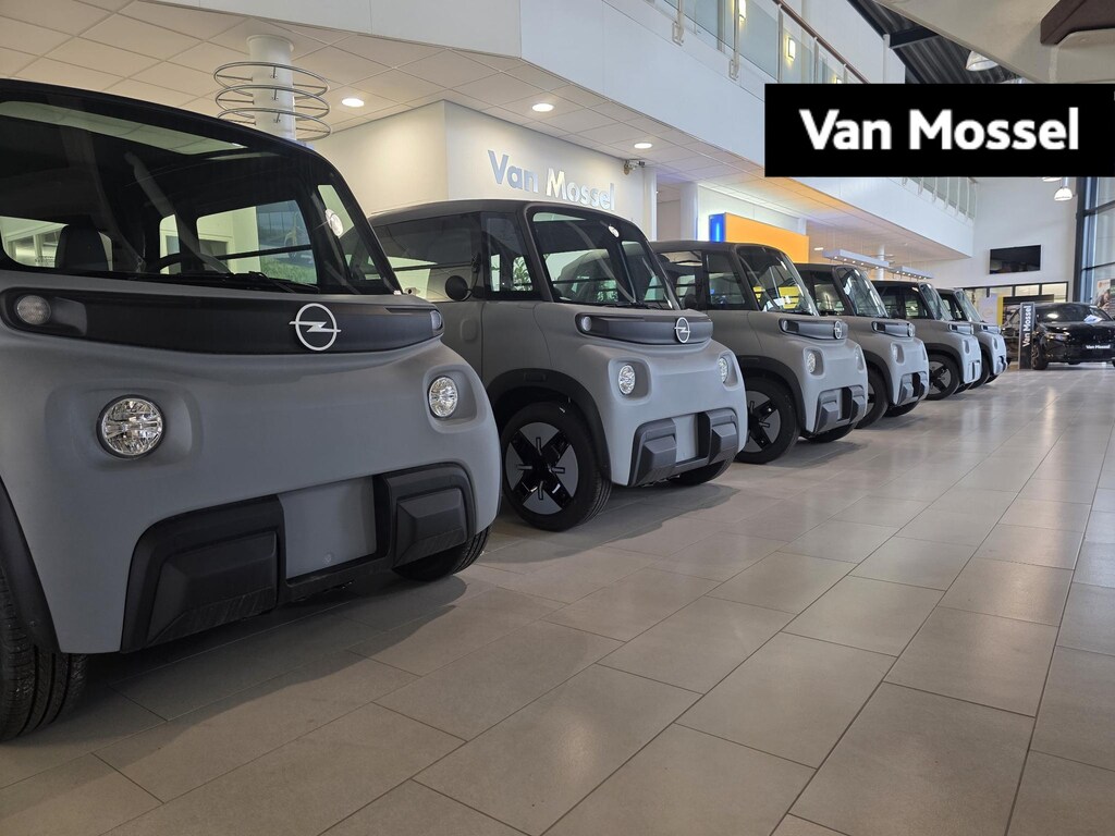 Opel Rocks-e Rocks GS | DIRECT LEVERBAAR BIJ VAN MOSSEL OPEL OOSTERHOUT! | Mobiliteit vanaf 16 jaar | Brommer rijbewijs | 2 jaar garantie | PRIVE LEASE VANAF €149 P/M |