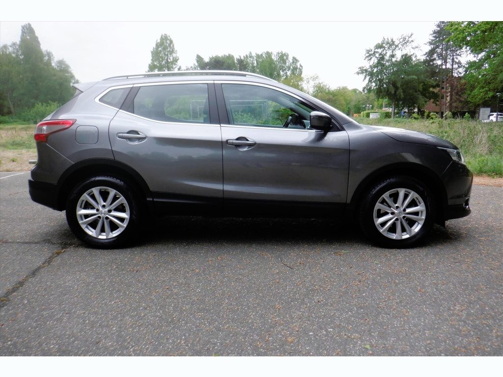 Nissan Qashqai 1.2 115pk DIG-T AUTOMAAT-CAMERA-TREKHAAK-STOELVERW.-BOVAG