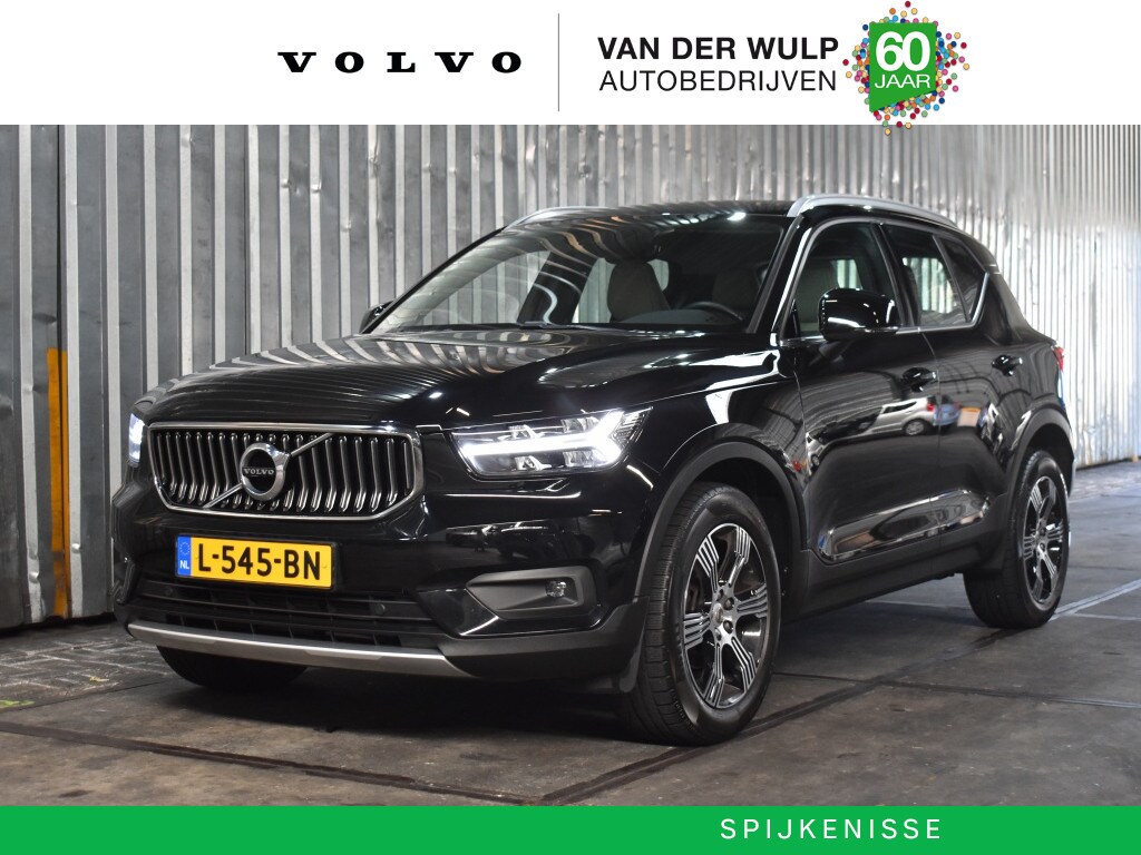 Volvo XC40 T3 163pk Inscription | BLIS | Leder | Adaptieve Cruise | Stoelve