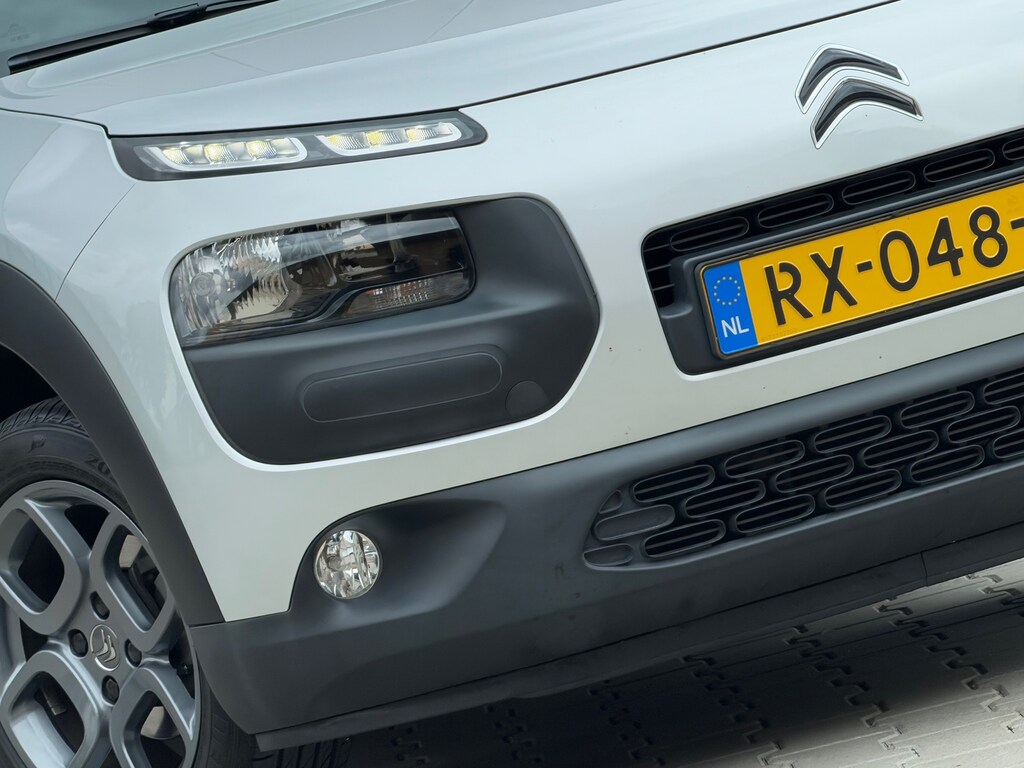 Citroën C4 Cactus 1.2 PureTech Shine - Gris Aluminium - Camera/Clima/Cruise - Nieuwstaat