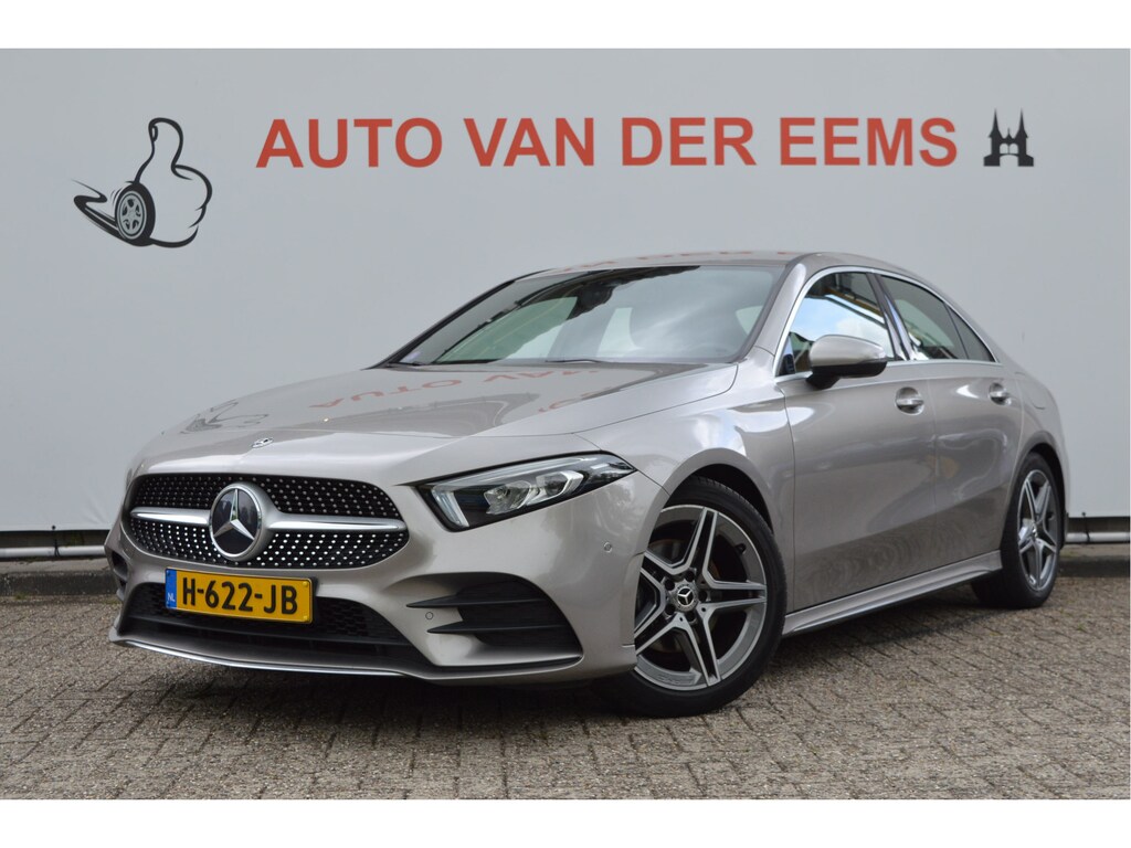 Mercedes-Benz A-klasse 200 Business Solution AMG NL-Auto / Clima / Sportstoelen
