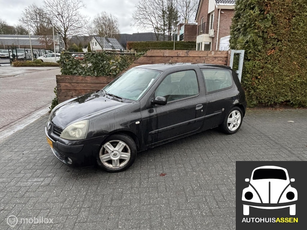 Renault Clio 1.2-16V Authentique Basis