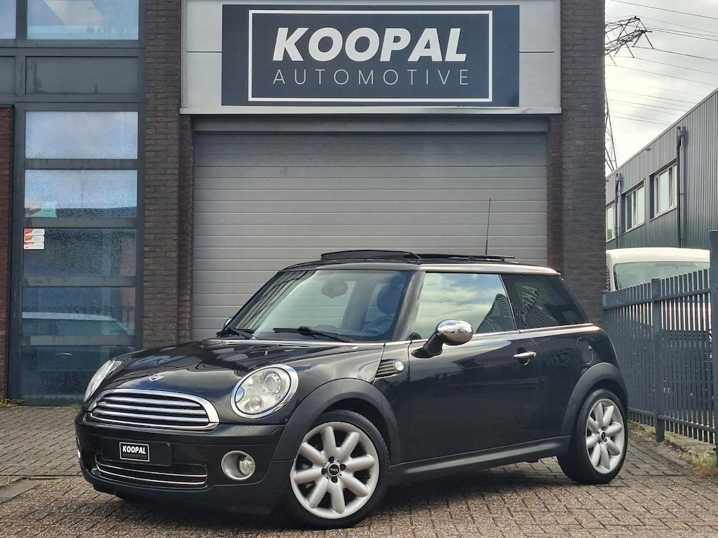 MINI Cooper Mini 1.6 Mayfair | Xenon | Pano | Trekhaak
