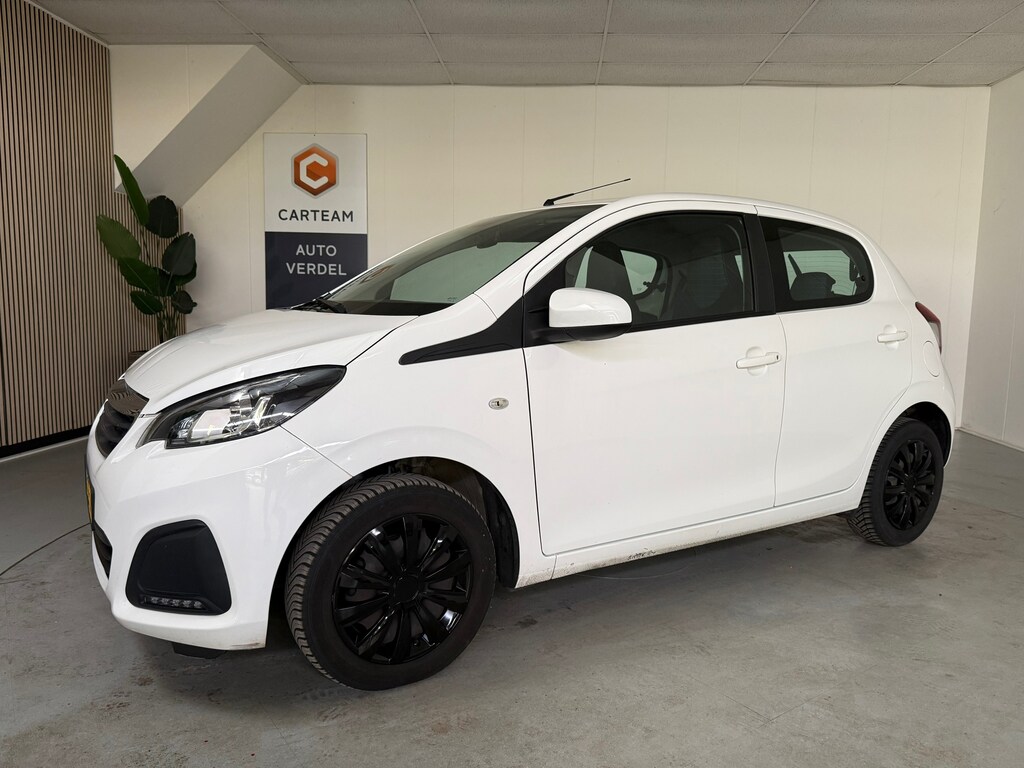 Peugeot 108 1.0 e-VTi Black & White Active Airco, Navigatie