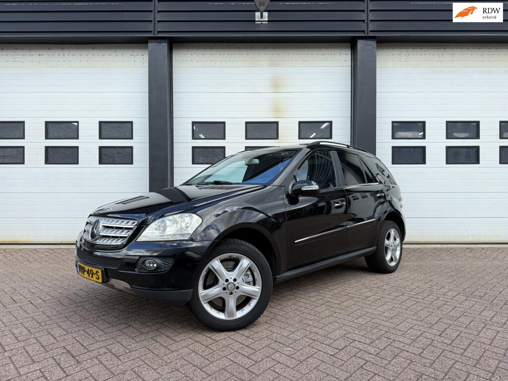 Mercedes-Benz ML-klasse 500 4MATIC Grijs Kenteken Complete Stoelen Luchtveren ACC
