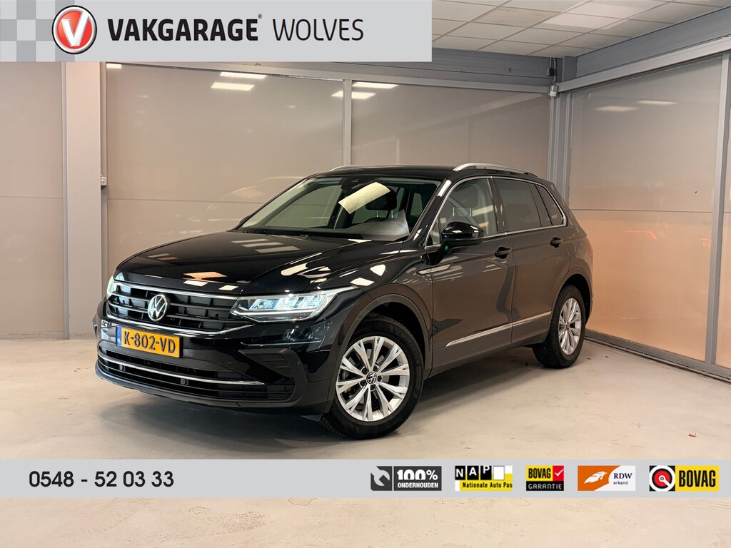 Volkswagen Tiguan 1.5 TSI Life Business | LED | ELEKTR. ACHTERKLEP | NAVI | CAR PLAY |