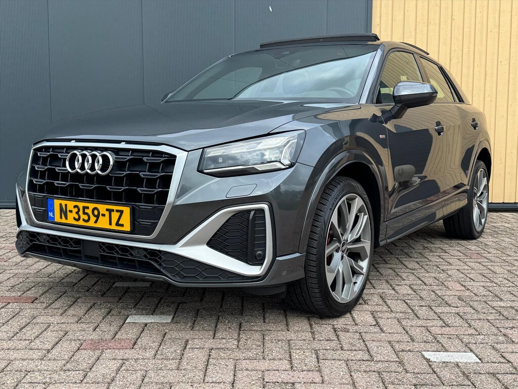 Audi Q2 35 TFSI 150pk S tronic S Edition | Pano | ACC | B&O | Stoelverwarming | Camera | Carplay | 19 Inch |