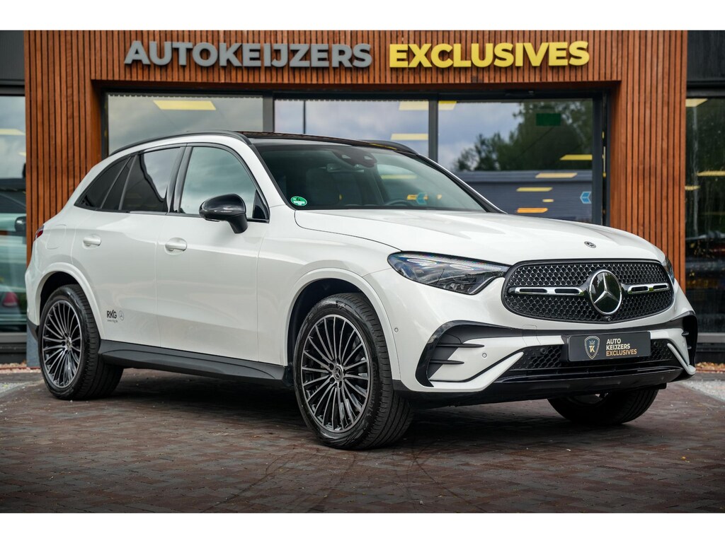 Mercedes-Benz GLC 300de 4MATIC AMG Line Edition | Panorama | Burmester 3D | Distronic | Trekhaak | Memory