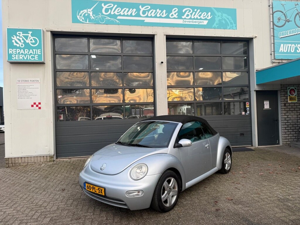 Volkswagen Beetle New Cabriolet 2.0