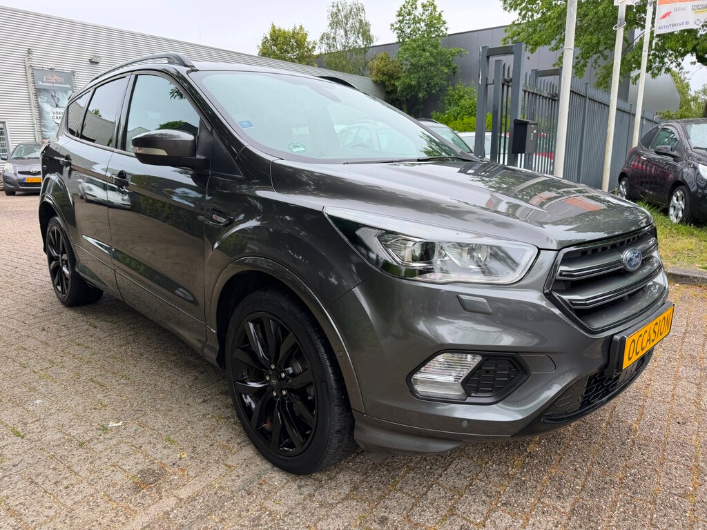 Ford Kuga 1.5 EcoBoost ST Line 95.595 km, trekhaak navi, cruise, elec pakket, xenon-led, multi-stuur, all-season banden nwe apk