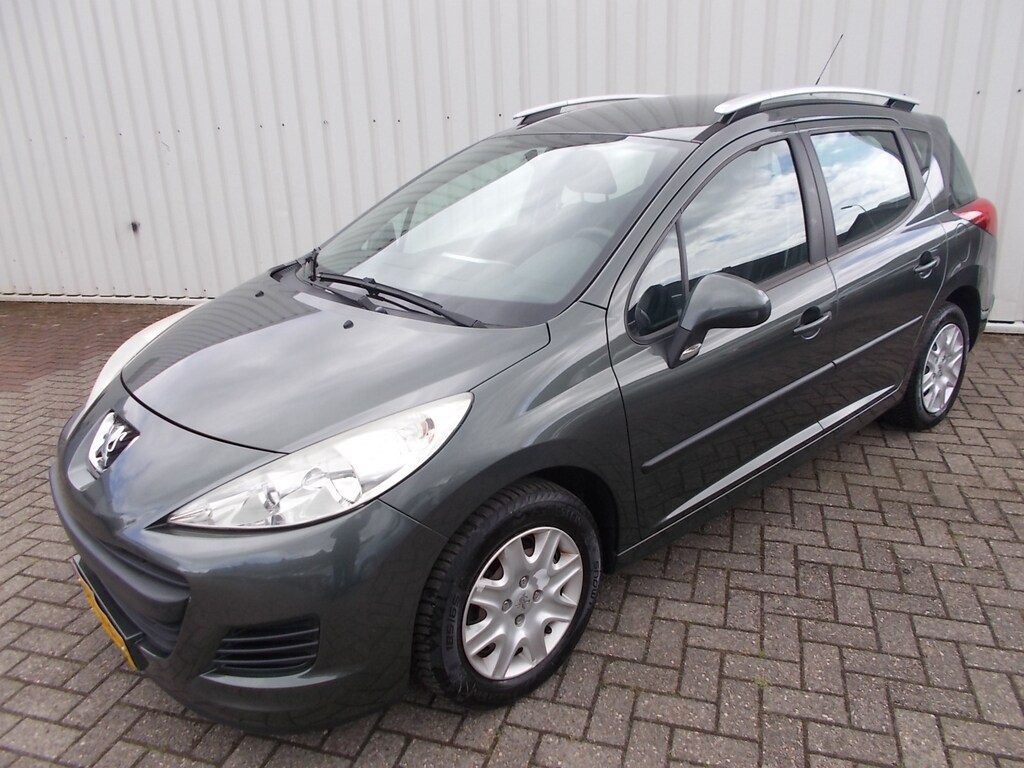 Peugeot 207 SW 1.4 VTi X-line ( APK 06-10-2026 )