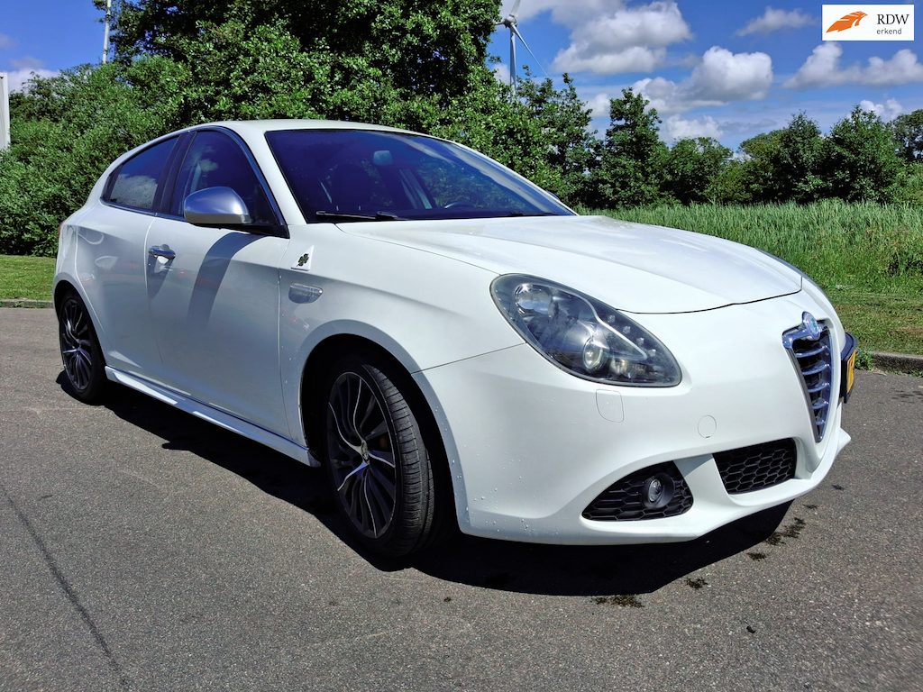 Alfa Romeo Giulietta 1.7 TBi Quadrifoglio Verde BJ 2011