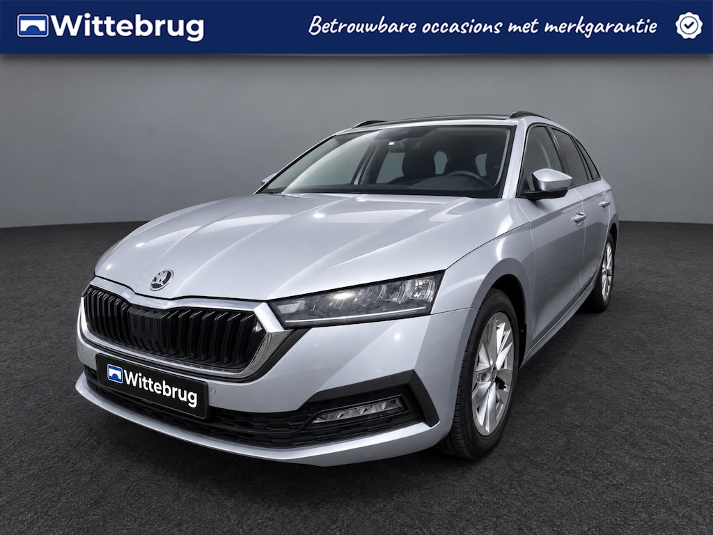 Skoda Octavia Combi 1.0 TSI Business Edition Navigatie / Parkeersensoren / Smartlink / LED verlichting / 17"LM velgen Garantie tot 14-06-2028