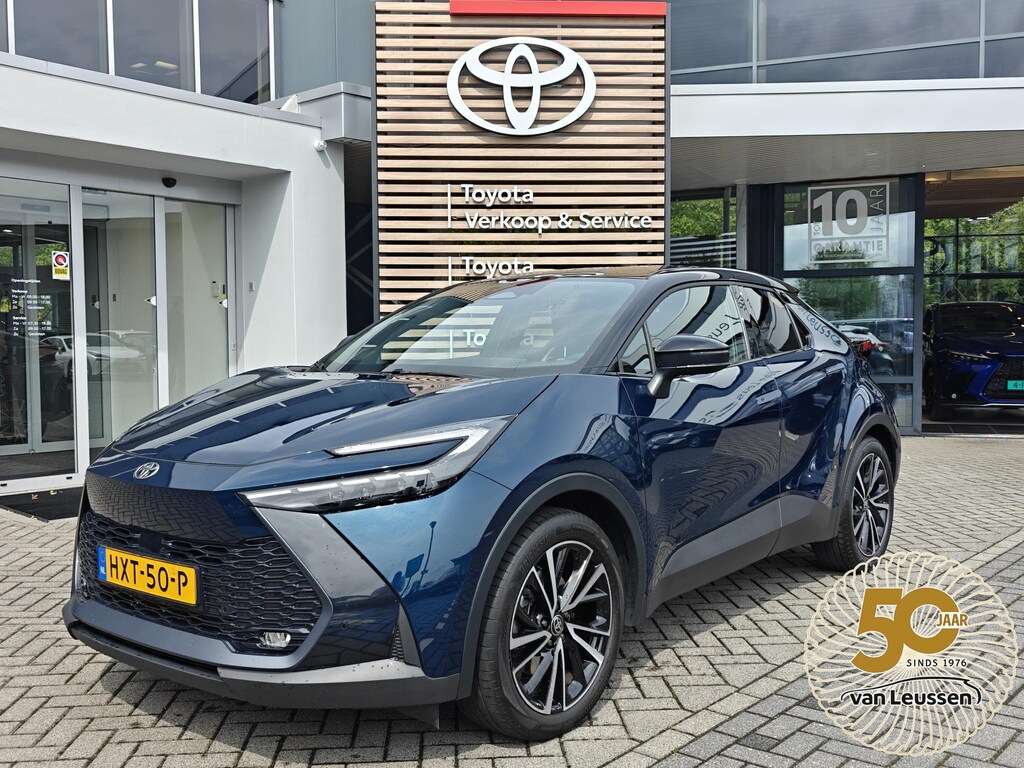 Toyota C-HR / C-HR+ 2.0 Plug-in Hybrid 220 Executive 1e EIGENAAR NL-AUTO STOEL/STUURVERW JBL-AUDIO MEMORY PARK-SENSOREN BLIND-SPOT ELEK-ACHTERKLEP CAMERA AD-CRUISE APPLE/ANDROID LM-VELGEN