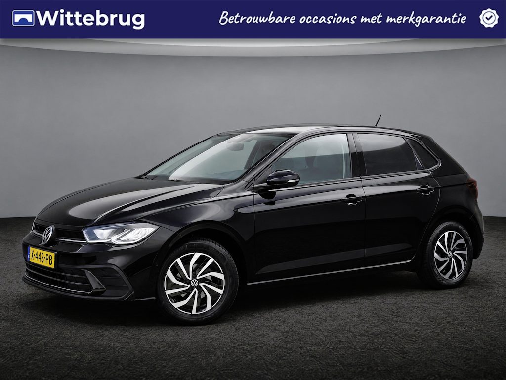 Volkswagen Polo 1.0 TSI Life / Climate controle / App connect / Parkeersensoren V+A / Fabrieksgarantie 12-27 / **