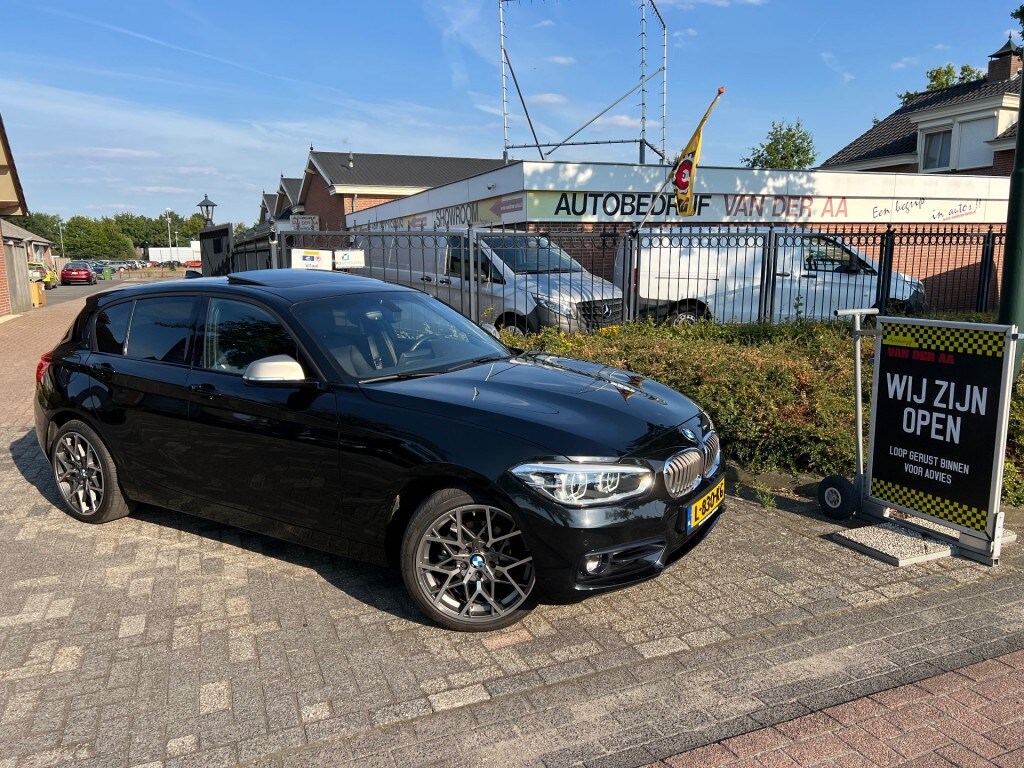 BMW 1-Serie 116I EDITION MotorSport SHADOW-Line,motor is Nieuw!!