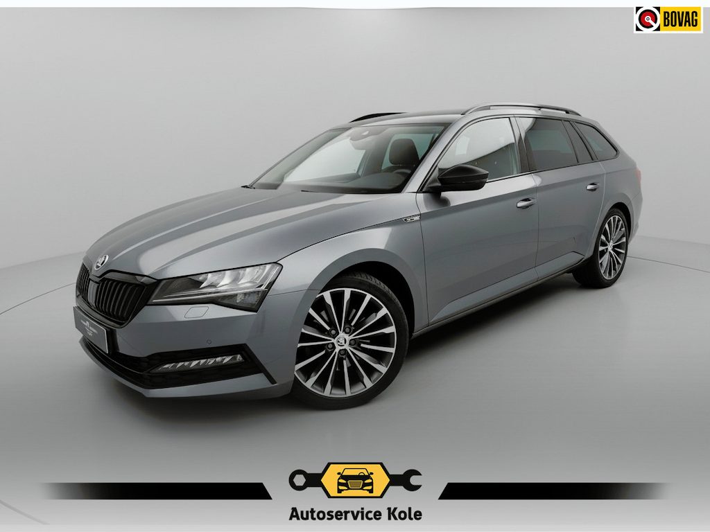 Skoda Superb Combi 1.5 TSI Sportline * Trekhaak * AUTOMAAT * Navigatiesysteem * Achterbank verwarmd *