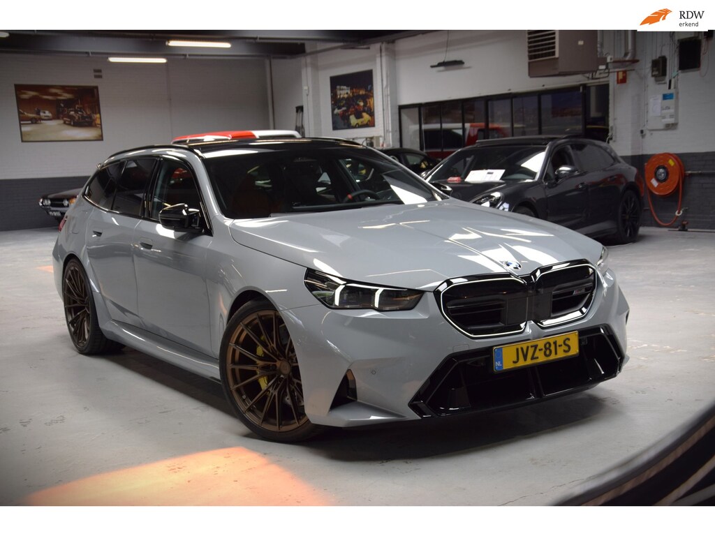 BMW M5 5-serie Touring Navi|Leder|22 Inch|GARANTIE|Nieuwstaat!|Org.NL|1e Eig.