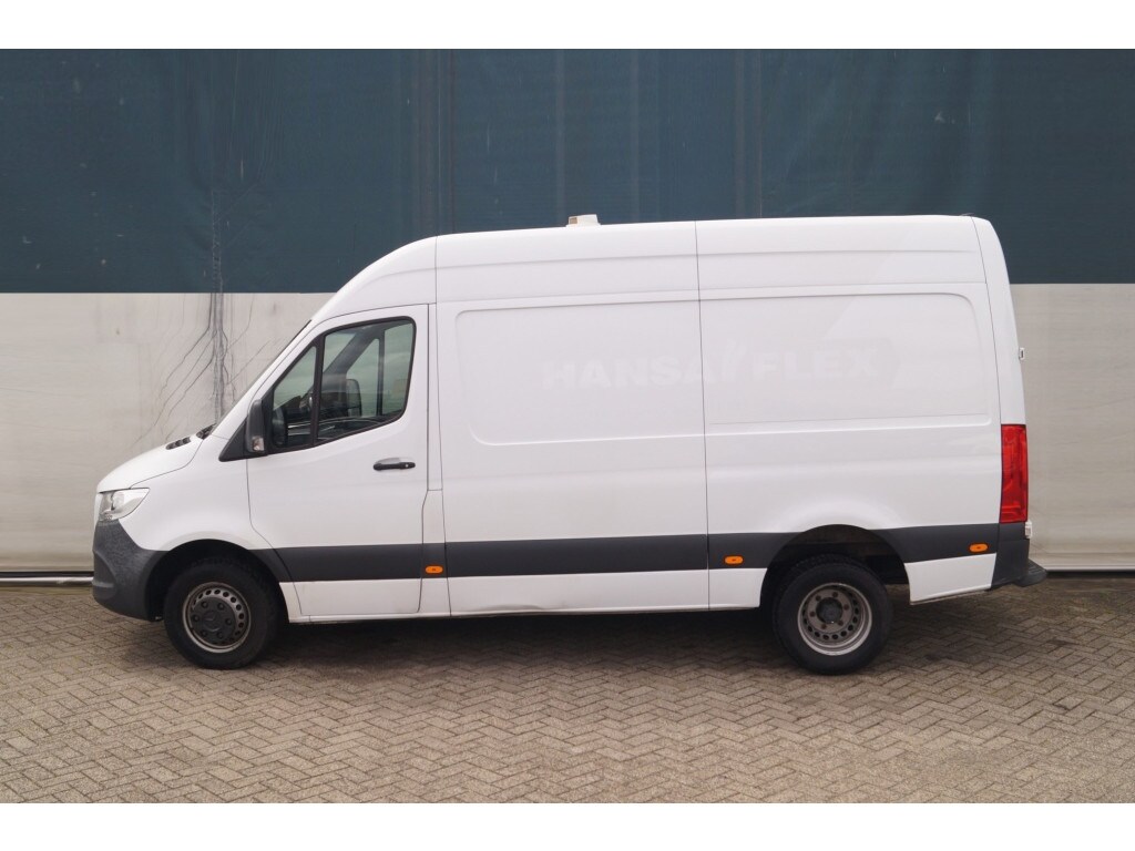 Mercedes-Benz Sprinter 516 CDI Automaat L2-H2 cat. N2 -2556kg laadvermogen-