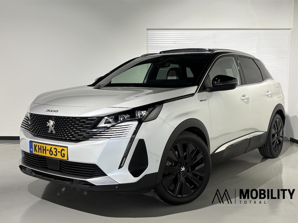 Peugeot 3008 1.6 HYbrid4 300PK GT|Black Pack|PANODAK|4x4|360|Carplay|Navi|FOCAL|PDC|ACC|Side assist|Lane Assist|