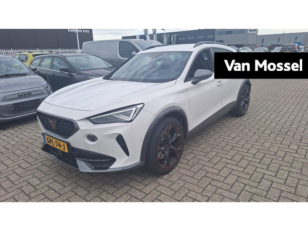 CUPRA Formentor 1.4 e-Hybrid VZ Performance | LAGE KM-STAND | TREKHAAK | ACHTERUITRIJCAMERA | STOELVERWARMING | STUURVERWARMING |