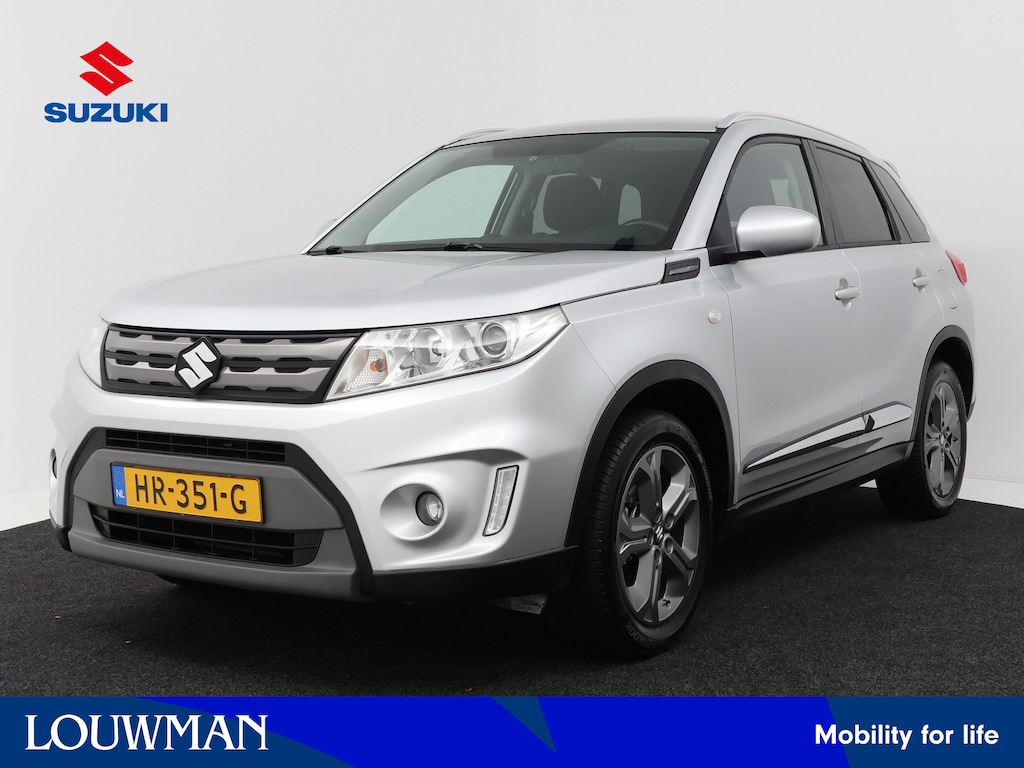 Suzuki Vitara 1.6 Exclusive | Apple CarPlay / Android Auto | Trekhaak | Navigatie | Climate Control | Stoelverwarming | Achteruitrijcamera |