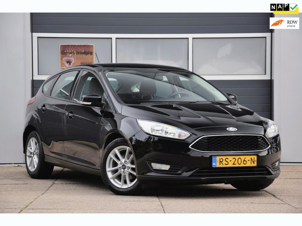 Ford Focus 1.0 Lease Edition /APPLE CARPLAY/CRUISE CONTROL