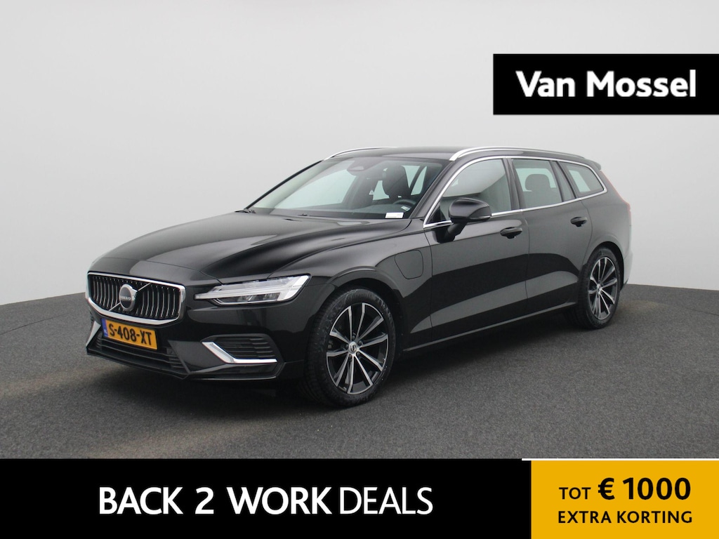 Volvo V60 2.0 T6 Plug-in hybrid AWD Essential Bright | Apple Carplay / Android Auto | Camera | Parkeersensoren | Stoelverwarming | Stuurverwarming |