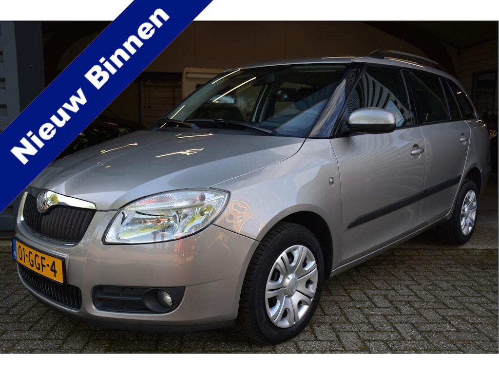 Skoda Fabia Combi 1.6-16V Ambiente Airco