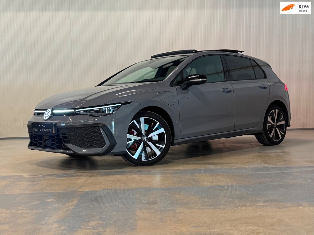 Volkswagen Golf 1.5 eHybrid GTE | HUD | PANO | NARDO GREY | CAMERA | AMBIANCE